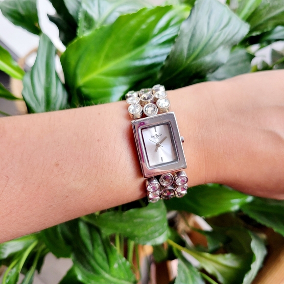Classic Infinite Rhinestone Silver Watch - Picture 6 of 10
